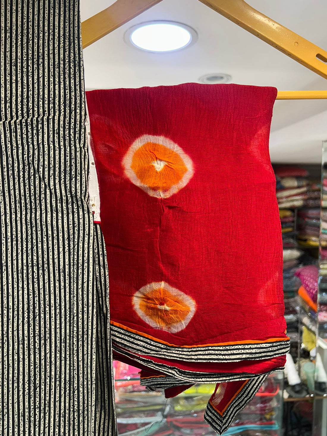 casual wear lining pattern with chiffon batik dupatta fabric